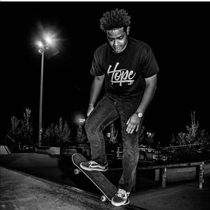 Unisex T shirt The H Life Original medium adult